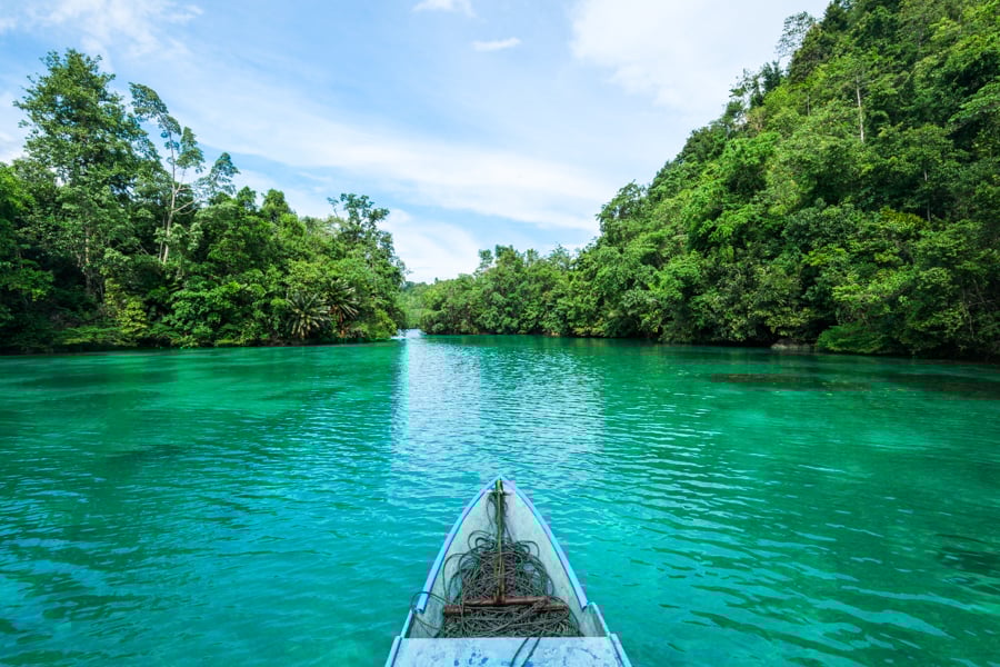 Teluk Lalong Lagoon Boat